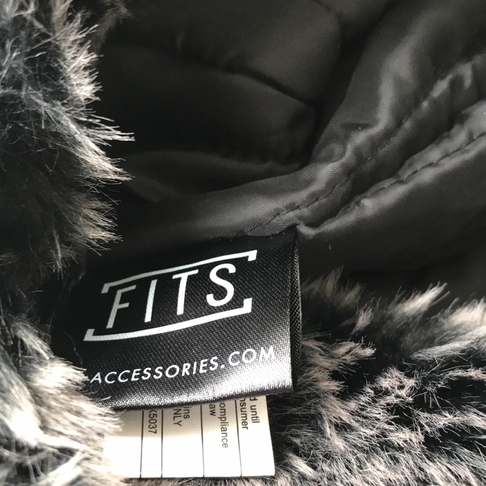 NWT Winter hat - Picture 8 of 10